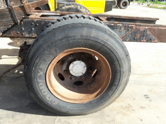 ขายแซซซี 10 ล้อหัวยาวอีซูซุพร้อมเล่มทะเบียน