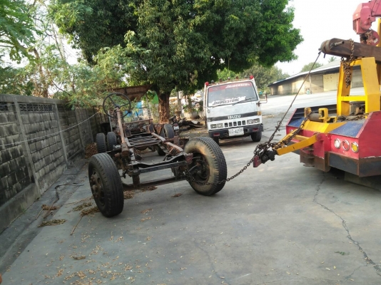 ขายแซซซี 10 ล้อหัวยาวอีซูซุพร้อมเล่มทะเบียน