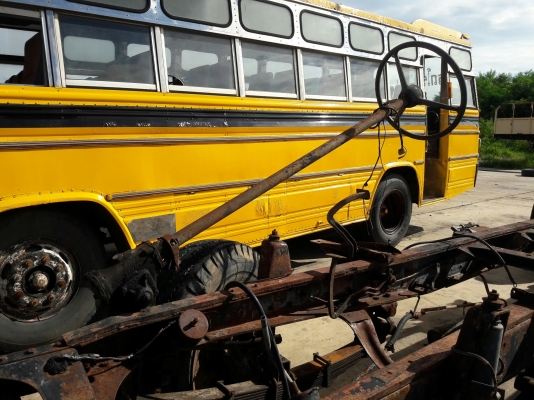 ขายแซซซี 10 ล้อหัวยาวอีซูซุพร้อมเล่มทะเบียน