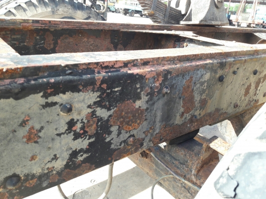 ขายแซซซี 10 ล้อหัวยาวอีซูซุพร้อมเล่มทะเบียน