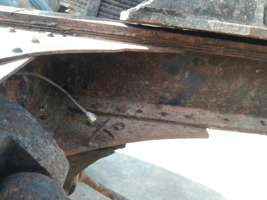 ขายแซซซี 10 ล้อหัวยาวอีซูซุพร้อมเล่มทะเบียน