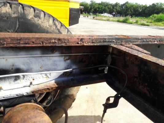 ขายแซซซี 10 ล้อหัวยาวอีซูซุพร้อมเล่มทะเบียน