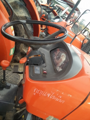 รถแทรกเตอร์ Kubota M6040 Max + ผาน3 24" สภาพสวยๆใช้งานน้อย ปรับสภาพให้ ซื้อไปใช้ได้เลย รถแทรกเตอร์ Kubota M6040 Max + ผาน3 24" สภาพสวยๆใช้งานน้อย ปรับสภาพให้ ซื้อไปใช้ได้เลย