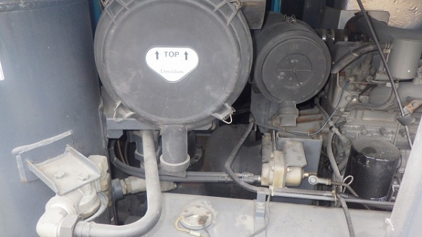 ขายปั้มลม AIRMAN PDS390S นำเข้าตรงจากญี่ปุ่น 7bar. 390CFM. ไม่เคยใช้ในไทย สภาพสวยมาก โทร. 092-929-9942 ธีรเทพ