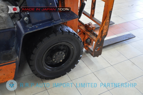 ขายรถโฟล์คลิฟท์มือสอง TOYOTA รุ่น 5FD20-66842 นำเข้าจากประเทศญี่ปุ่น 100\% ไม่เคยใช้งานในไทย