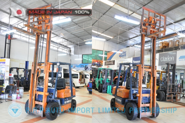 ขายรถโฟล์คลิฟท์มือสอง TOYOTA รุ่น 5FD20-66842 นำเข้าจากประเทศญี่ปุ่น 100\% ไม่เคยใช้งานในไทย