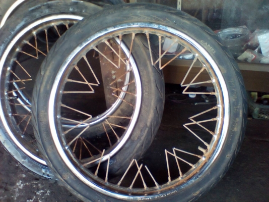 ล้อขอบ16และ17 เส้น 220.-