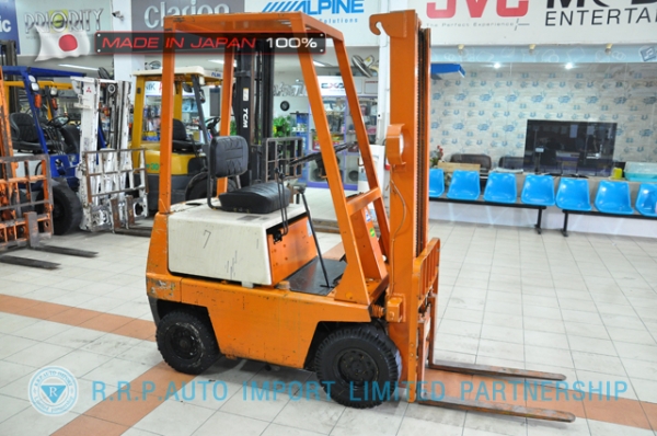 ขายรถโฟล์คลิฟท์มือสอง TOYOTA รุ่น 2FG7-30082 นำเข้าจากประเทศญี่ปุ่น 100\% ไม่เคยใช้งานในไทย