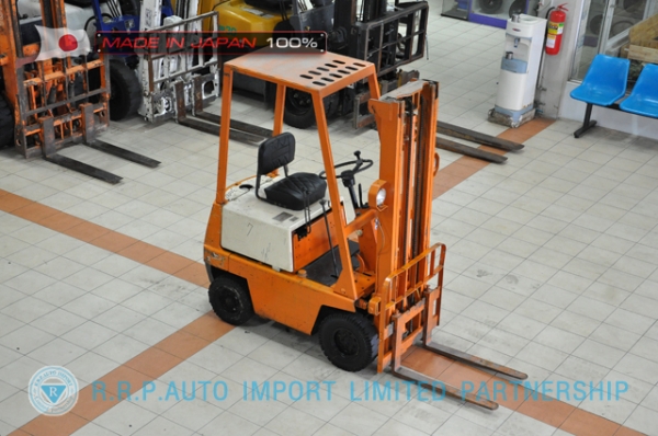 ขายรถโฟล์คลิฟท์มือสอง TOYOTA รุ่น 2FG7-30082 นำเข้าจากประเทศญี่ปุ่น 100\% ไม่เคยใช้งานในไทย