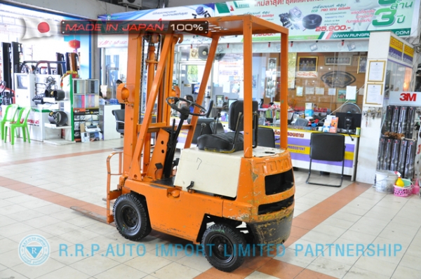 ขายรถโฟล์คลิฟท์มือสอง TOYOTA รุ่น 2FG7-30082 นำเข้าจากประเทศญี่ปุ่น 100\% ไม่เคยใช้งานในไทย