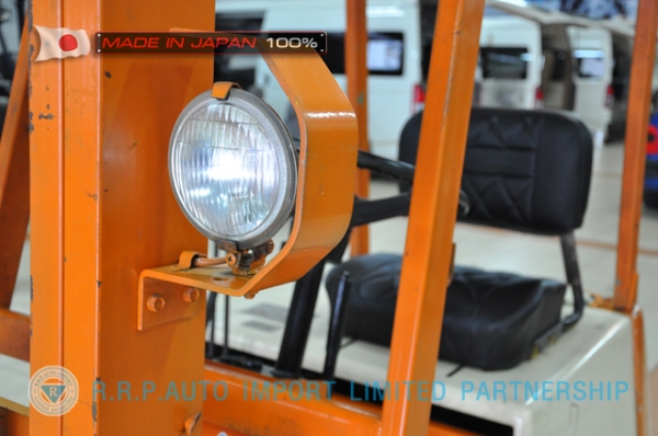 ขายรถโฟล์คลิฟท์มือสอง TOYOTA รุ่น 2FG7-30082 นำเข้าจากประเทศญี่ปุ่น 100\% ไม่เคยใช้งานในไทย