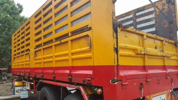 ขาย เดก้า 360 ปี 57 ไม่ดั้มแม่ลูก 3เพลา ขาย เดก้า 360 ปี 57 ไม่ดั้มแม่ลูก 3เพลา