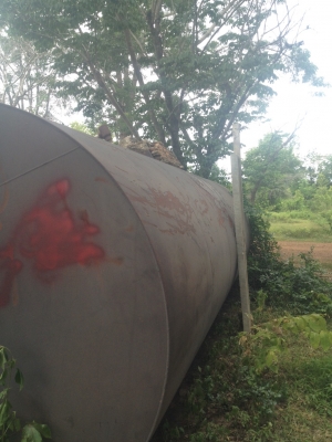 ขายด่วน ถังน้ำมัน ฝังดิน ยาว6เมตร กว้าง2.10 เหล้กหนามาก  ขาย60000