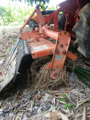 ขายด่วน หาง ตีดิน กว้าง1.50ม  สภาพดีพร้อม ยอยปั่น ขาย15000