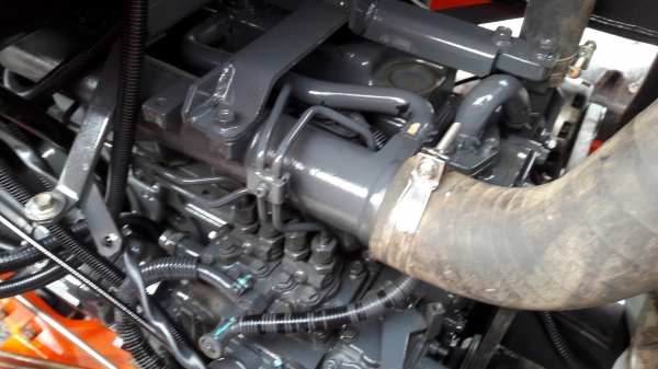 ขายรถไถL4708ใบมีดผาล4พร้อมใช้ครับ