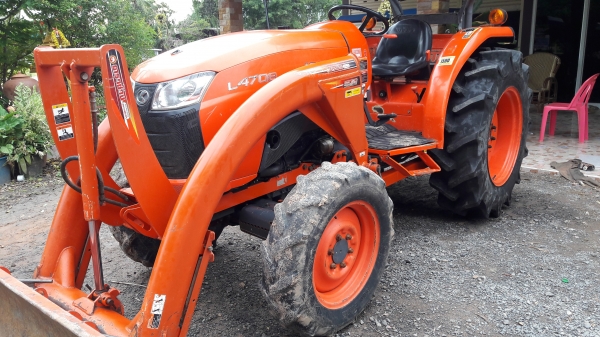 ขายรถไถL4708ใบมีดผาล4พร้อมใช้ครับ