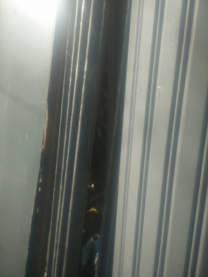 ขายเหมาประตูม้วน2บานสภาพใหม่