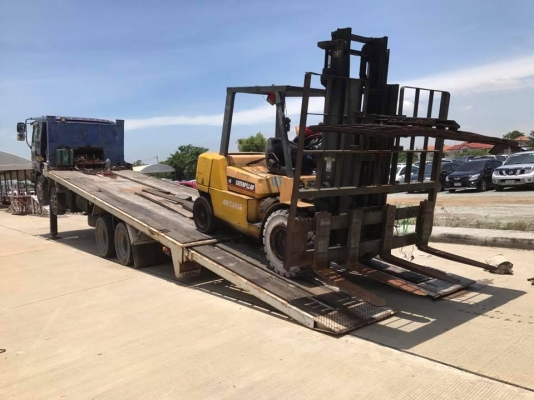 ขาย  Fork lift Cat 4ตัน เสา4เมตร