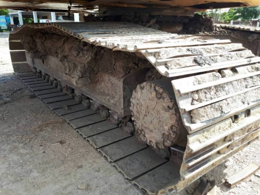 ขาย 1,590,000 KOMATSU pc 200-8 ทำงาน 10,952 ชม. เครืองดี ปั้มแรง โช่หนา เอวแน่น ไฟฟ้าครบ เอกสารแจ้งจำหน่าย  รถอยู่ จ.ปทุมธานี  090-772-3710 090-772-3708