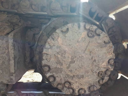 ขาย 1,590,000 KOMATSU pc 200-8 ทำงาน 10,952 ชม. เครืองดี ปั้มแรง โช่หนา เอวแน่น ไฟฟ้าครบ เอกสารแจ้งจำหน่าย  รถอยู่ จ.ปทุมธานี  090-772-3710 090-772-3708