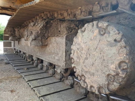 ขาย 1,590,000 KOMATSU pc 200-8 ทำงาน 10,952 ชม. เครืองดี ปั้มแรง โช่หนา เอวแน่น ไฟฟ้าครบ เอกสารแจ้งจำหน่าย  รถอยู่ จ.ปทุมธานี  090-772-3710 090-772-3708