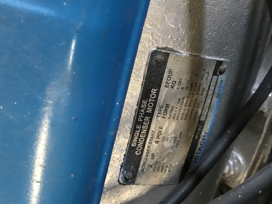 ขายปั๊มลม 2 แรง ไฟ 220v. ขายปั๊มลม 2 แรง ไฟ 220v.