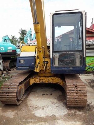 ขายKOMATSU PC60-6  3,XXX  ชั่วโมง  เก่าญี่ปุ่นแท้  รถสวยสภาพดี  พร้อมใช้  เครื่องปั๊มดี  ลองระบบกันได้ทุกวัน  โทร  089-3818694  ดวงนภา