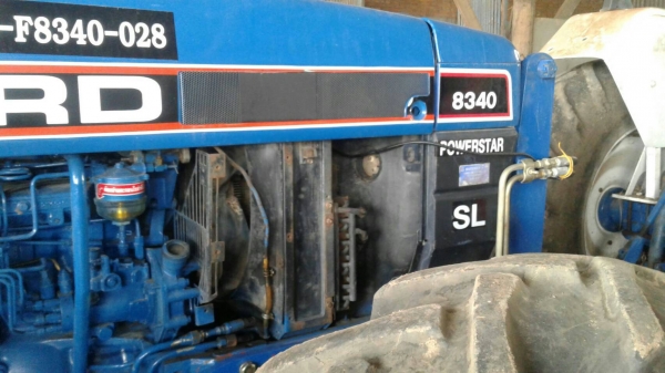 รถไถ่ฟรอด8340