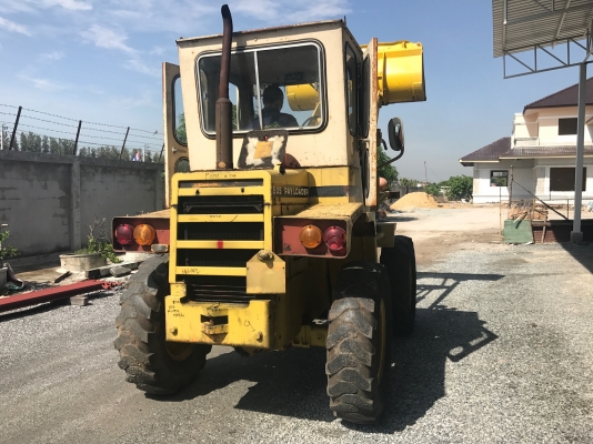 ขายรถตักKOMATSU รุ่น505 นำเข้าญี่ปุ่นไม่เคยใช้งานในไทย สภาพดี เอวอ่อน เครื่องดีเซล4สูบ Line: Jiraroj2900