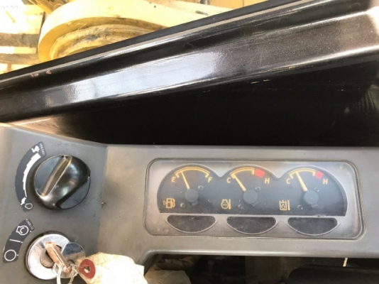 ขายรถแบคโฮ CAT 313CCR รถนอกนำเข้าจากญี่ปุ่น สภาพสวยพร้อมใช้งาน มีVDOการทำงานครับ ขายรถแบคโฮ CAT 313CCR รถนอกนำเข้าจากญี่ปุ่น สภาพสวยพร้อมใช้งาน มีVDOการทำงานครับ