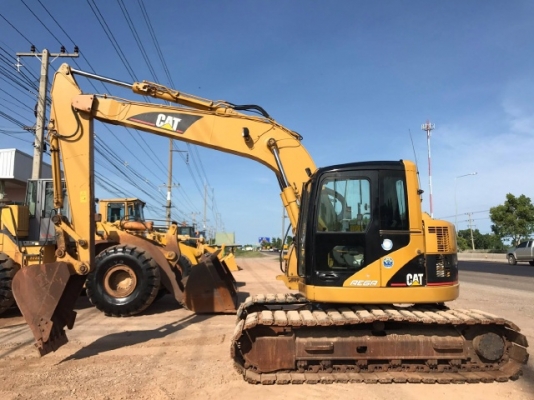 ขายรถแบคโฮ CAT 313CCR รถนอกนำเข้าจากญี่ปุ่น สภาพสวยพร้อมใช้งาน มีVDOการทำงานครับ