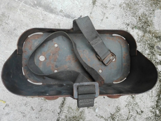 ฐานยึดถังน้ำมันแท้ ขึ้นรูปชิ้นเดียว พร้อมเชือก สวยๆๆรัดถังครบๆๆ