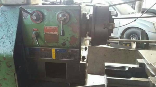 แท่นกลึง,ตู้เชื่อม,ปั้มลม,แท่นอัดไฮดรอลิค เครื่องเจาะ