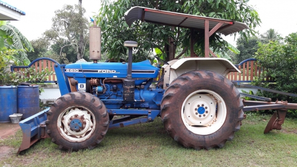 รถไถฟอร์ด 6610 รถไถฟอร์ด 6610