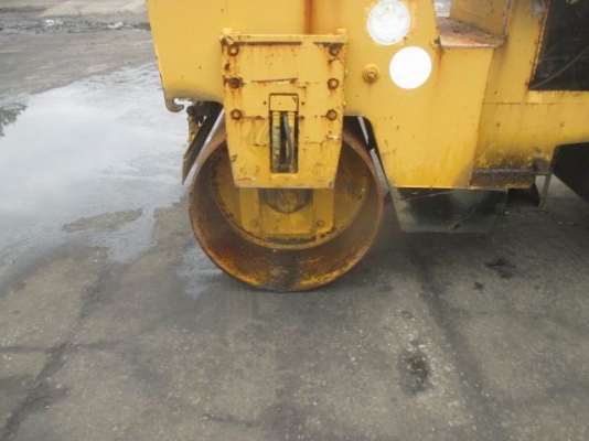 ขายรถบด หน้าเหล็ก หลังยาง ยี่ห้อ BOMAG รุ่น BW123AC เครื่องยนต์ K4F เก่าจากญี่ปุ่น ยังไม่ได้ใช้งานในไทย มีเอกสารพร้อมขาย ตามสภาพ 270,000บาท ขายรถบด หน้าเหล็ก หลังยาง ยี่ห้อ BOMAG รุ่น BW123AC เครื่องยนต์ K4F เก่าจากญี่ปุ่น ยังไม่ได้ใช้งานในไทย มีเอกสารพร้อมขาย ตามสภาพ 270,000บาท