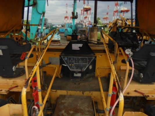 DEMAG รุ่น DF-130 รถปูยางนำเข้าต่างประเทศ ติดต่อได้ที่ 062-709-1747 DEMAG รุ่น DF-130 รถปูยางนำเข้าต่างประเทศ ติดต่อได้ที่ 062-709-1747