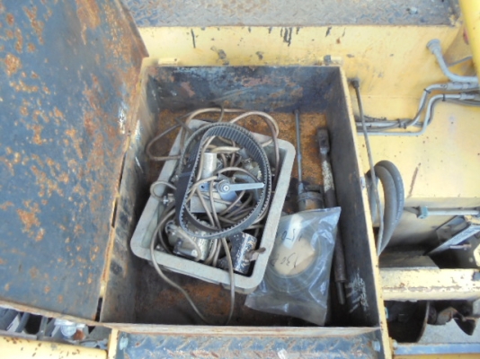 DEMAG รุ่น DF-130 รถปูยางนำเข้าต่างประเทศ ติดต่อได้ที่ 062-709-1747 DEMAG รุ่น DF-130 รถปูยางนำเข้าต่างประเทศ ติดต่อได้ที่ 062-709-1747