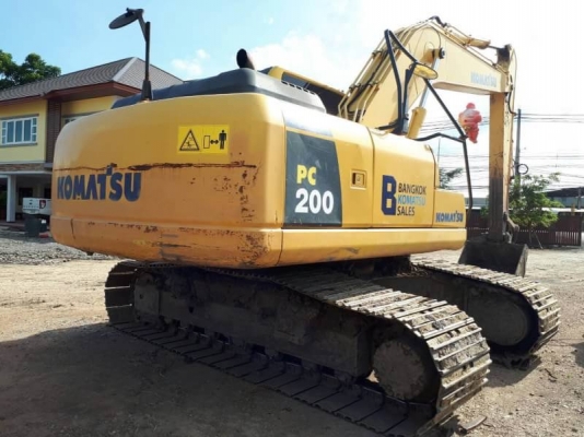 ขาย 1,590,000 บาท KOMATSU PC200-8 ทำงาน 10,952 ชม. เครืองดี ปั้มแรง โช่หนา เอวแน่น ไฟฟ้าครบ เอกสารแจ้งจำหน่าย   รถอยู่ จ.ปทุมธานี โทร&amp;ไอดีไลน์ 0610710295
