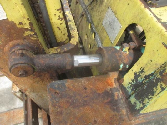 ขายรถยก โฟคลิฟ MITSUBISHI รุ่น FG20 เครื่อง 4G63 เชื้อเพลิง เบนซิน ขนาด 2.5 ตัน 3ท่อน/ยกสูง4 เมตร ขาย 115,000 บาท ขายรถยก โฟคลิฟ MITSUBISHI รุ่น FG20 เครื่อง 4G63 เชื้อเพลิง เบนซิน ขนาด 2.5 ตัน 3ท่อน/ยกสูง4 เมตร ขาย 115,000 บาท