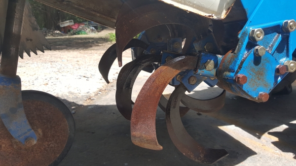 รถพรวนดิน 6.5 แรง รหัสสินค้า C1 -  4 พร้อมใช้งาน