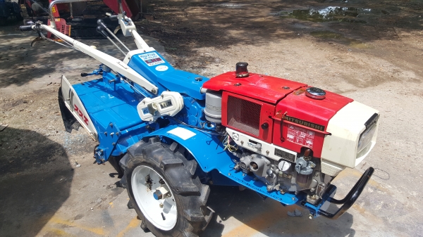 รถพรวนดิน 6.5 แรง รหัสสินค้า C1 -  4 พร้อมใช้งาน