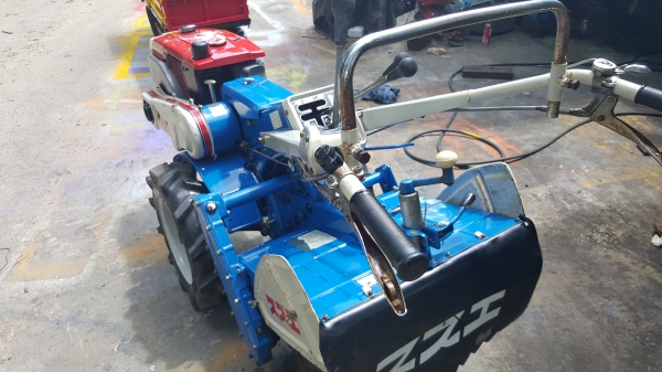 รถพรวนดิน 6.5 แรง รหัสสินค้า C1 -  4 พร้อมใช้งาน