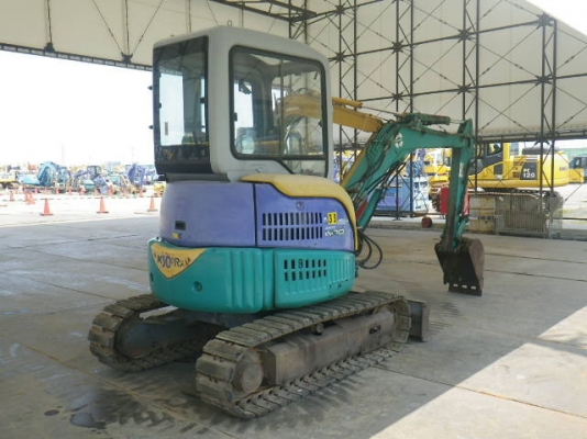 สวยๆ PC30MR-1 ห้องเก๋ง ปี2000 3,300ชม. นำเข้าจากญี่ปุ่น โทร .092-929-9942 ธีรเทพ (แบงค์)