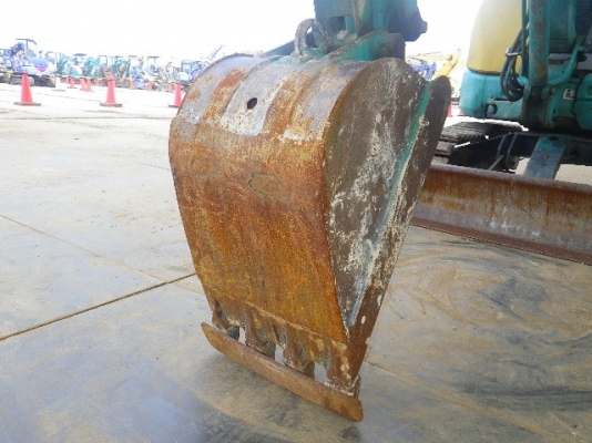 ขายรถขุดนำเข้าจากญี่ปุ่น PC30MR-1 14340 ปี2000 4,058 ชม โทร 061-4194021 พรภวิษย์