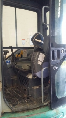 ขายรถขุดนำเข้าจากญี่ปุ่น PC30MR-1 14340 ปี2000 4,058 ชม โทร 061-4194021 พรภวิษย์