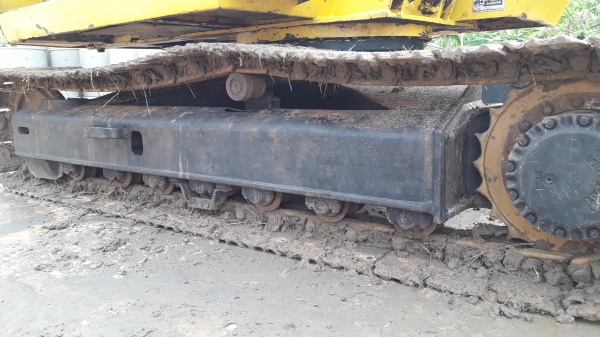 ต้องการขายโคมัตสุ120-5