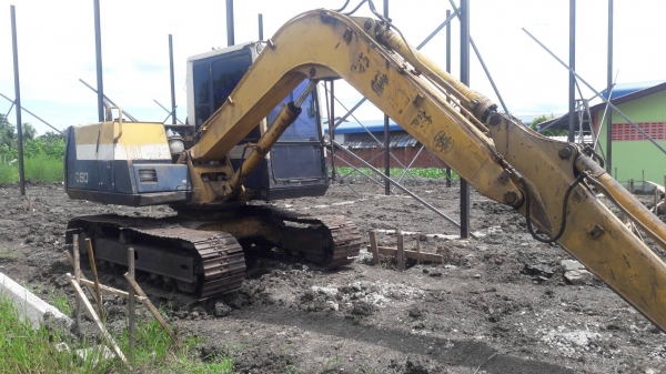 KOMATSU PC60-6 ไฟฟ้าครบ เจ้าของขายเอง เอกสารอินวอยซ์ KOMATSU PC60-6 ไฟฟ้าครบ เจ้าของขายเอง เอกสารอินวอยซ์