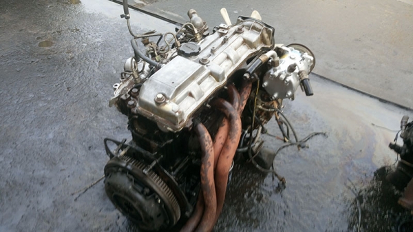 ขายเครื่องยนต์ดีเซล Toyota 2L 19550 บาท