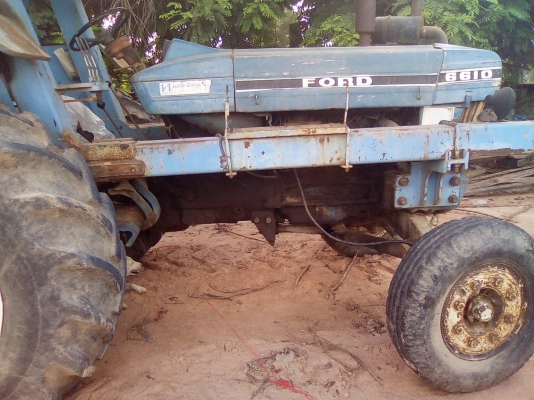 รถคีบอ้อย มีใบมีด/ผาด3/ผาด6 มีคานหน้าแถมให้