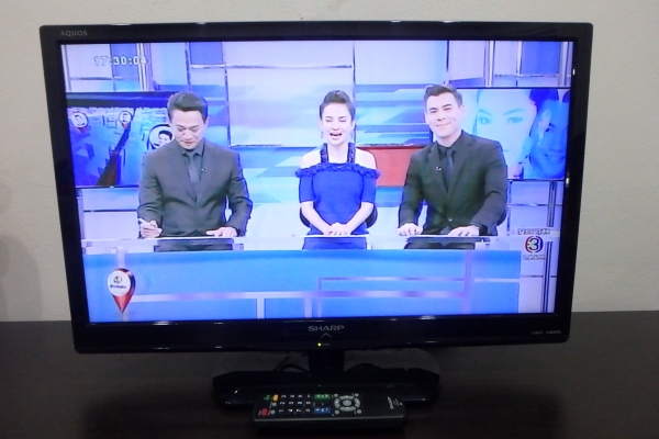 LED TV SHARP รุ่น LC-24LE150M ขนาด 24 นิ้ว มีรีโมท สภาพใหม่